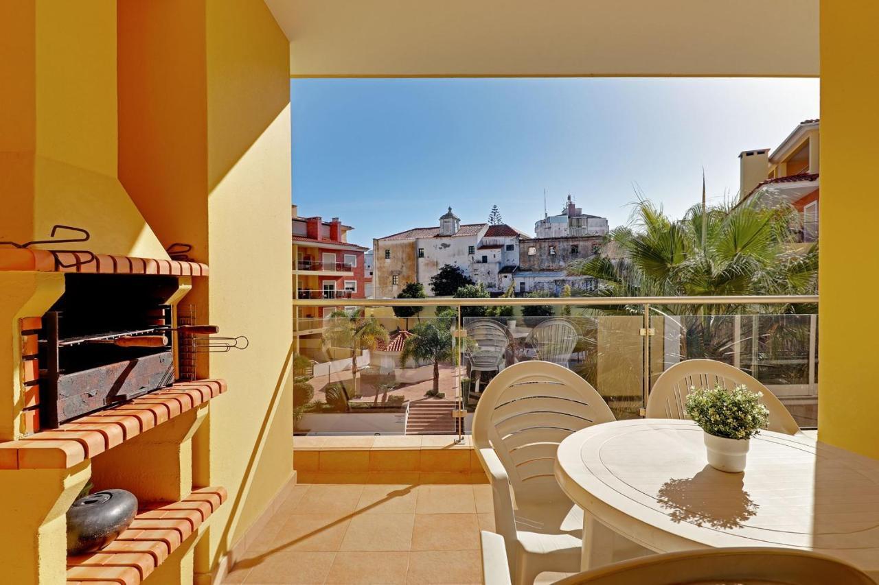 Lagos Balcony With Pool By Homing Exterior photo